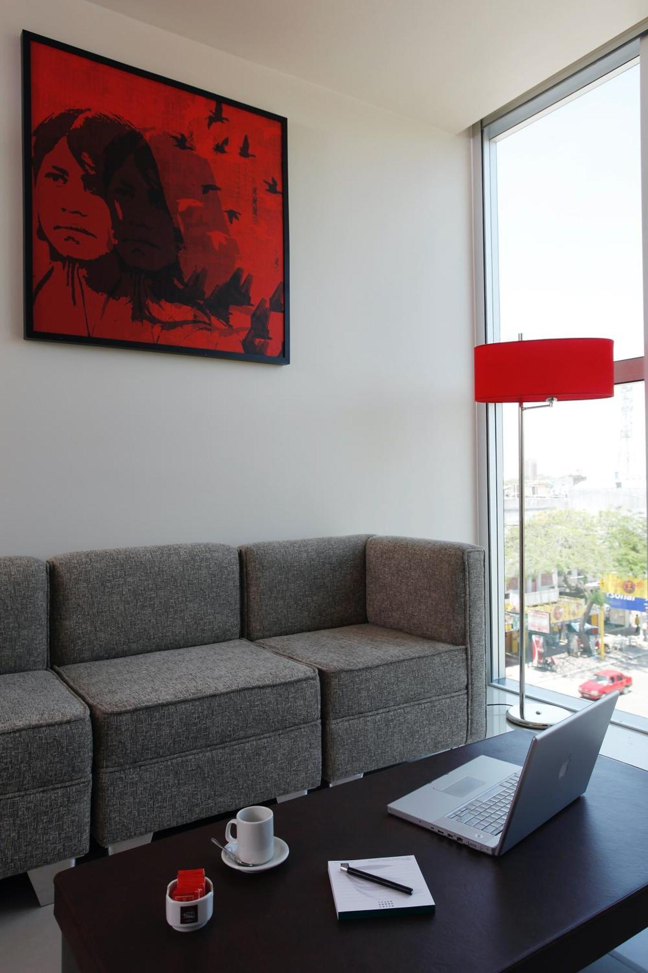 Niyat Urban Hotel Ресистенсия Экстерьер фото