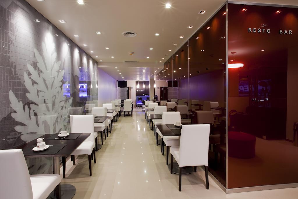 Niyat Urban Hotel Ресистенсия Экстерьер фото